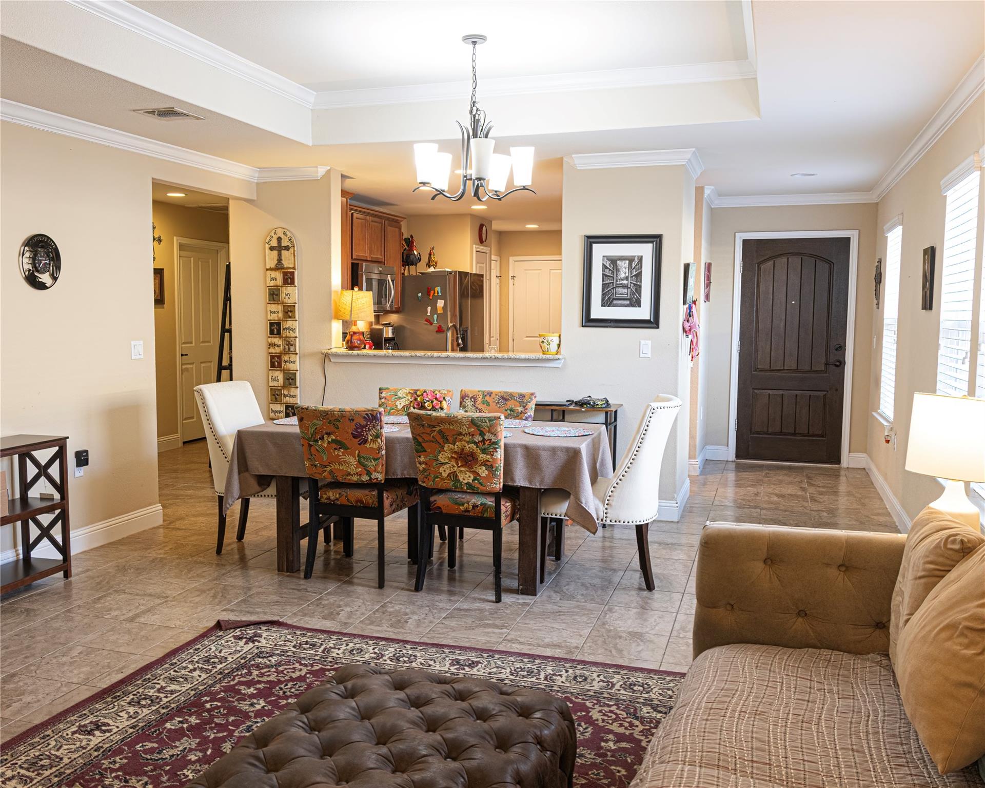 834 Salado Creek LN