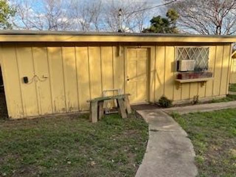 Tiny photo for 7001 Twin Crest DR, Austin, TX 78752 (MLS # 4365376)