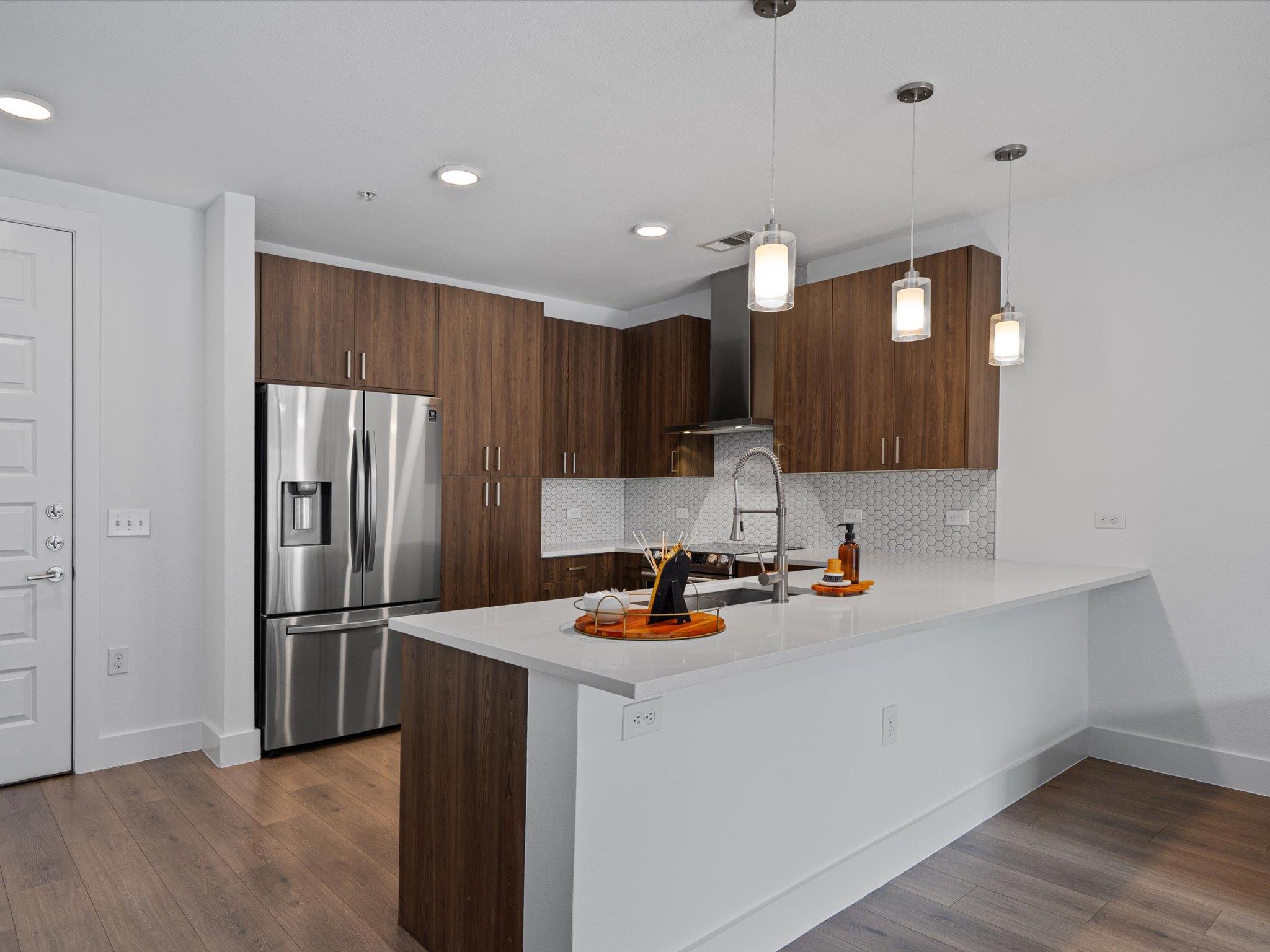 2213 Poquito ST 122