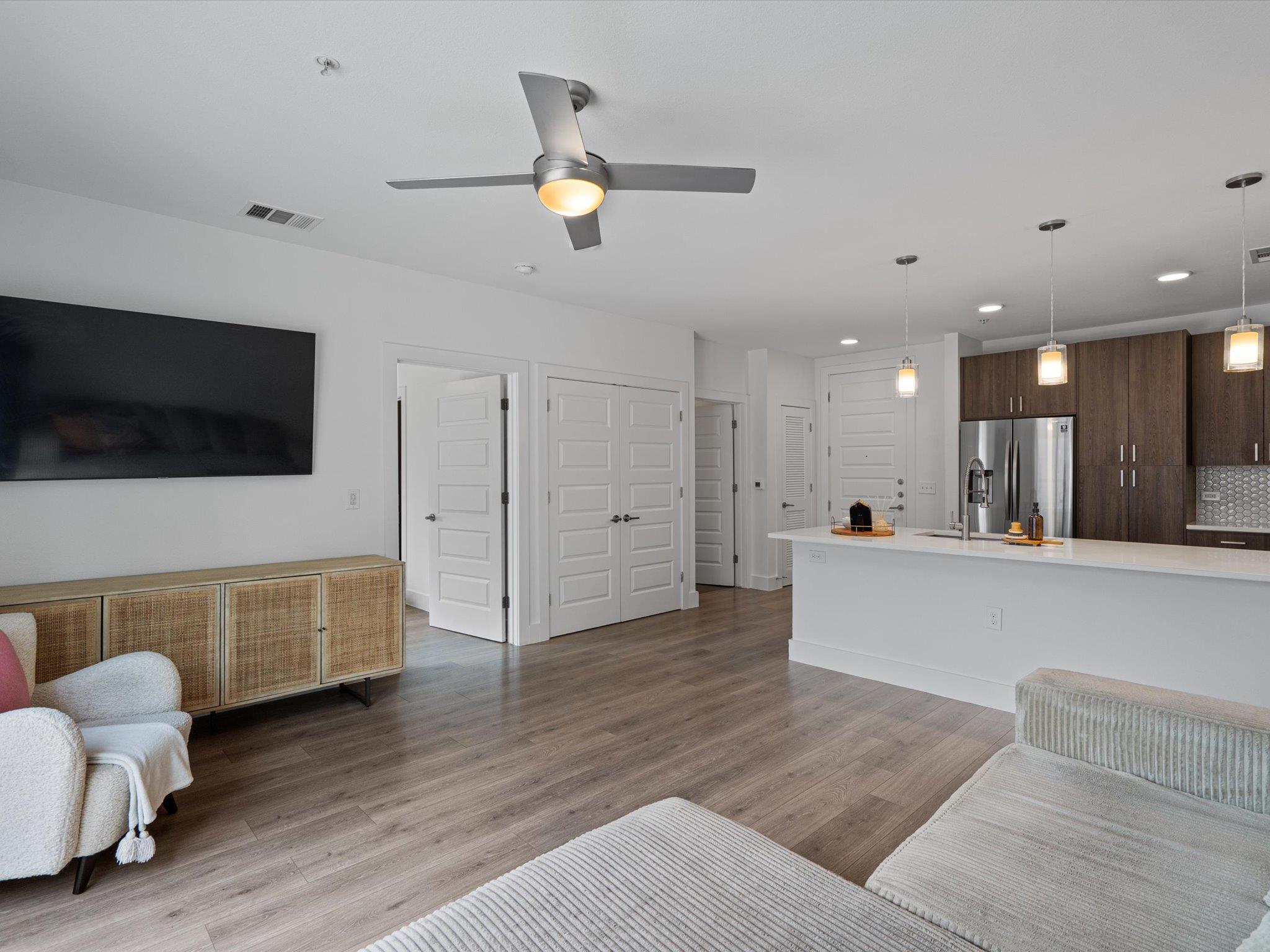 2213 Poquito ST 122