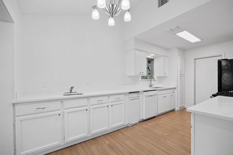 Tiny photo for 11811 Barrington WAY, Austin, TX 78759 (MLS # 1488686)