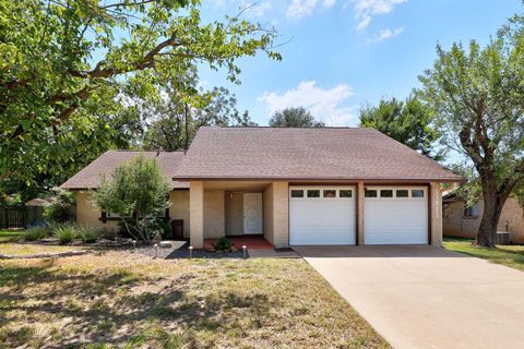 Photo of 11811 Barrington WAY, Austin, TX 78759 (MLS # 1488686)