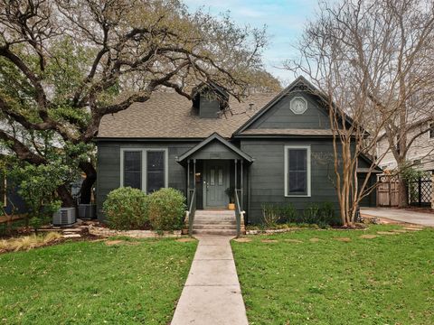 Photo of 1709 Brackenridge ST, Austin, TX 78704 (MLS # 8006136)
