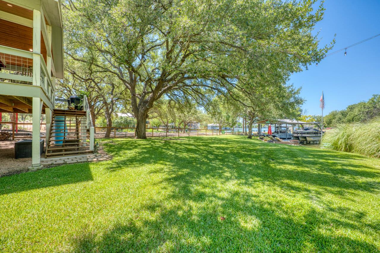 1001 Shorewood DR