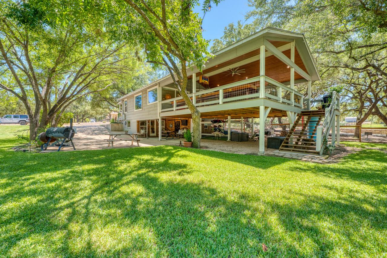 1001 Shorewood DR