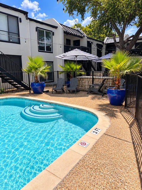 Photo of 4605 Avenue A Ave #220, Austin, TX 78751 (MLS # 5982888)