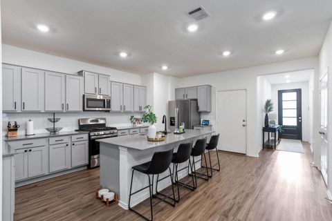 Tiny photo for 10403 Tree Duck DR, Austin, TX 78748 (MLS # 6598241)