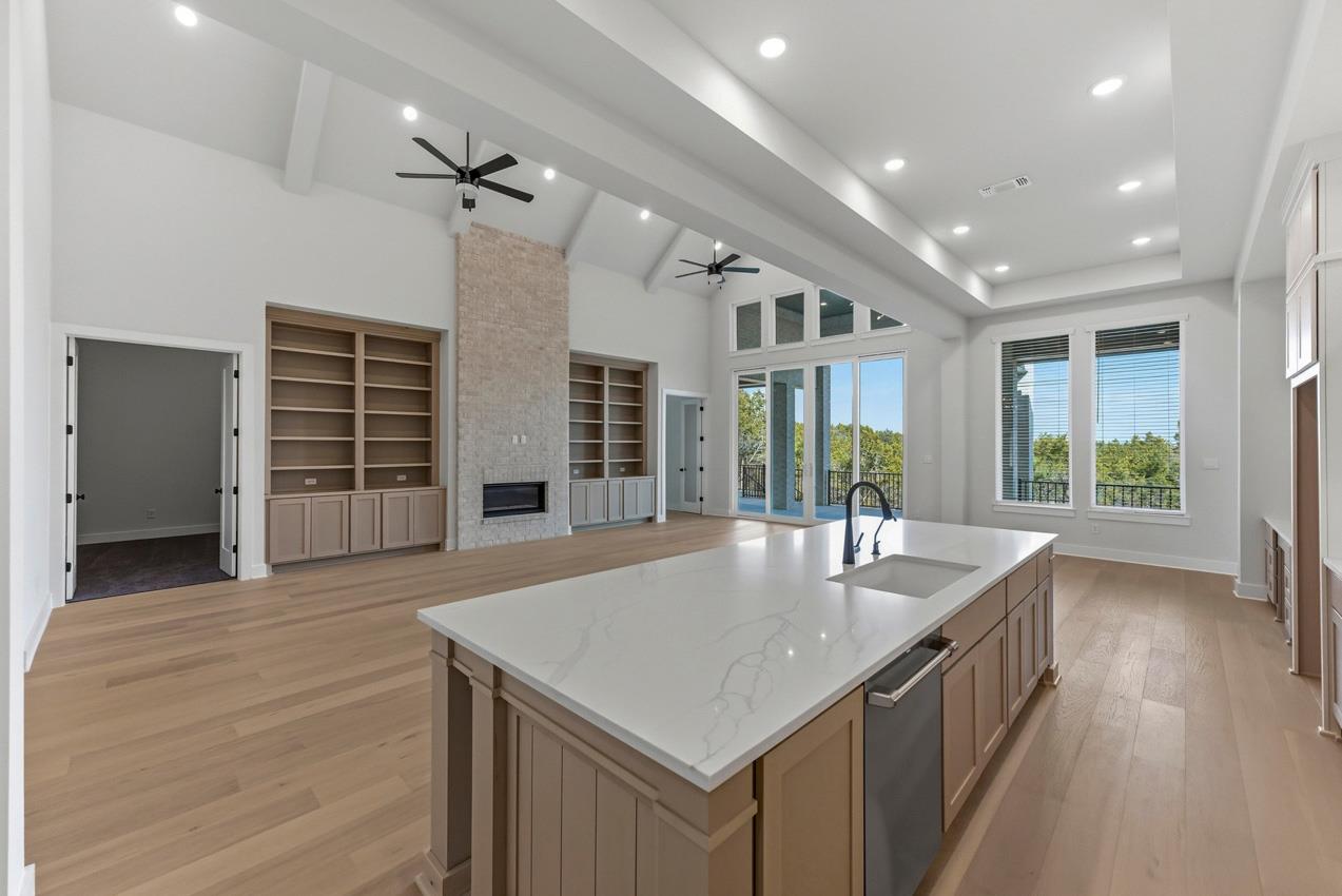 1125 Twisted Tarpley LN