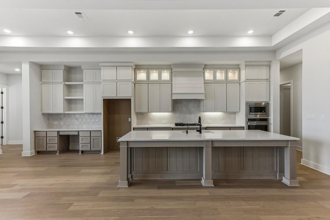 1125 Twisted Tarpley LN