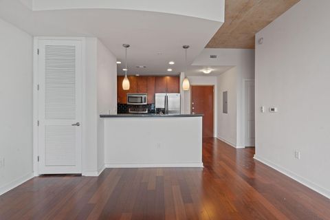Tiny photo for 360 Nueces ST #1518, Austin, TX 78701 (MLS # 6678779)