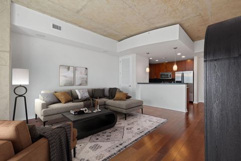 Tiny photo for 360 Nueces ST #1518, Austin, TX 78701 (MLS # 6678779)