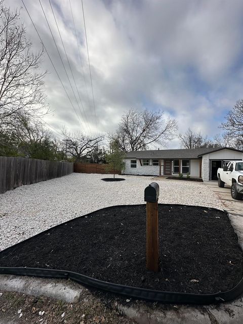 2103 Fordham CV Austin TX 78723