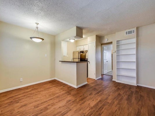 2401 MANOR RD APT 119, AUSTIN, TX 78722 - Image f9089e74ef8baf61ba1faf470e685f0a/4060721640