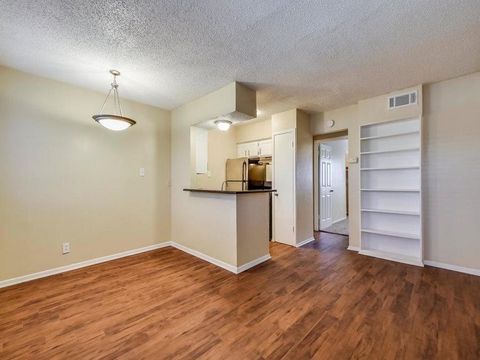 Photo of 2401 Manor RD #119, Austin, TX 78722 (MLS # 9230490)