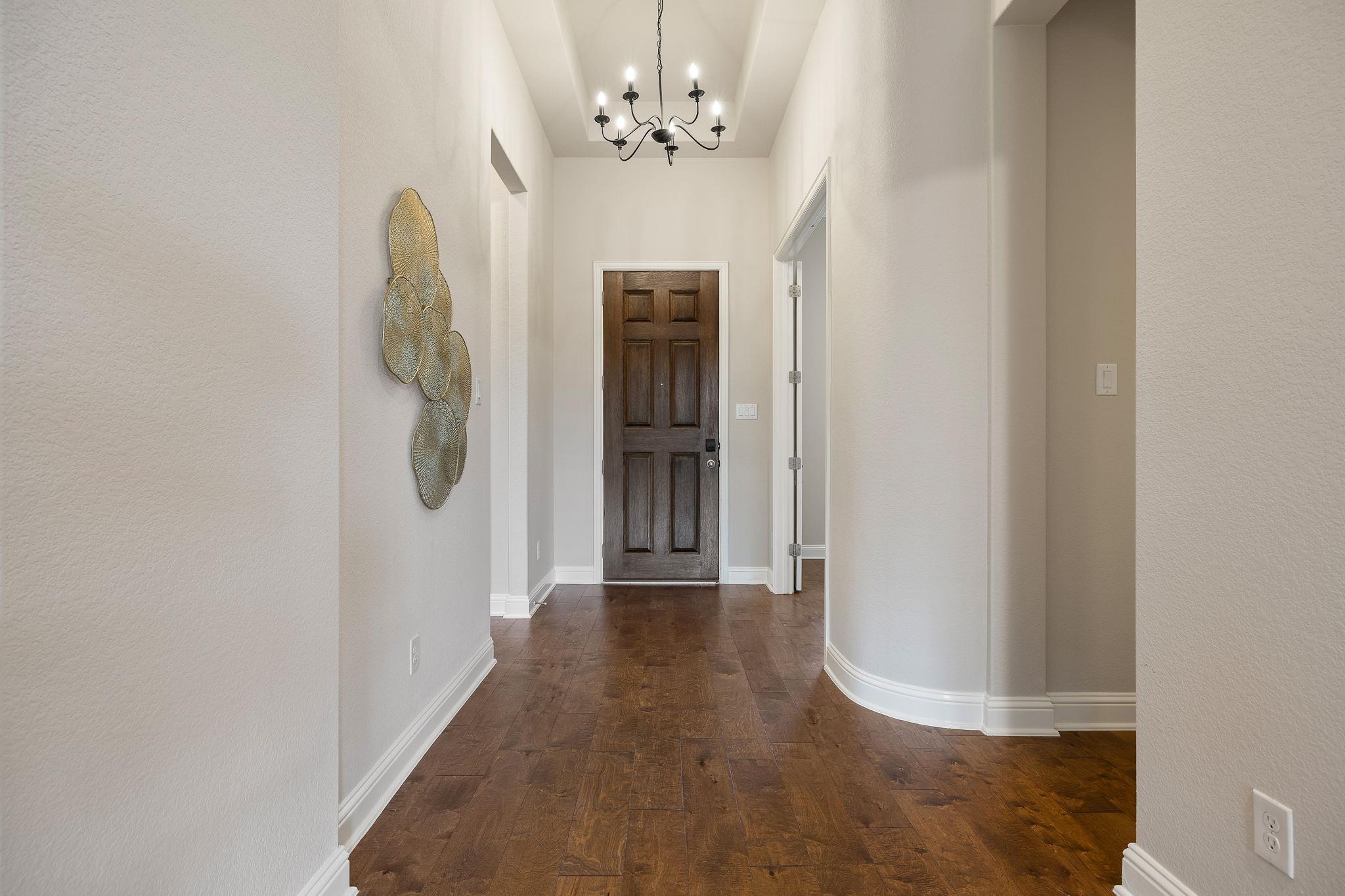 228 Lake Rim CIR