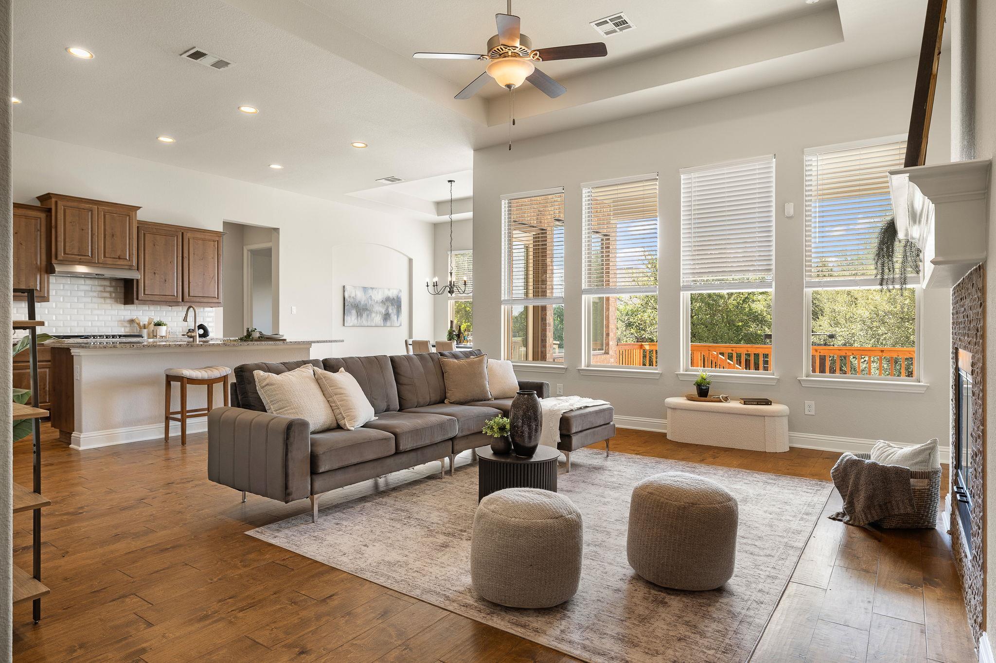 228 Lake Rim CIR