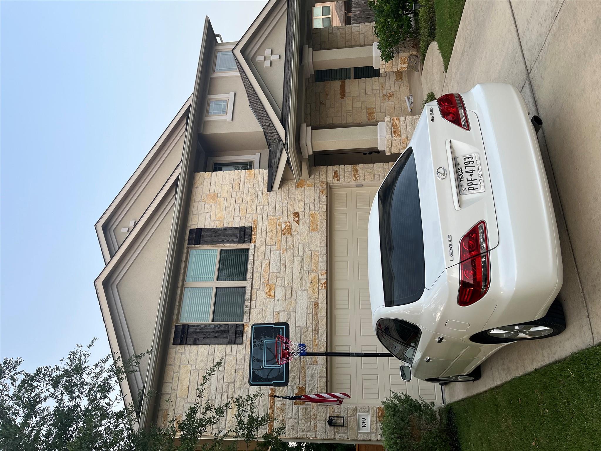 109 Camden CV