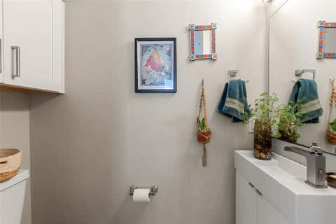 Tiny photo for 902 Calle Limon RD #B, Austin, TX 78702 (MLS # 5060240)