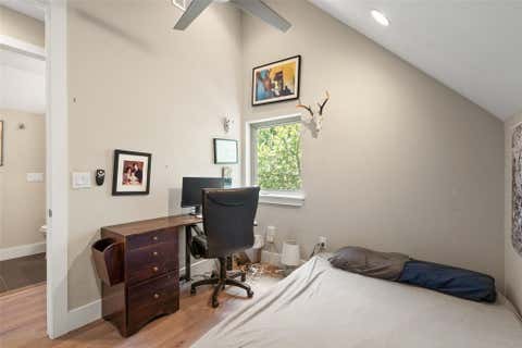 Tiny photo for 902 Calle Limon RD #B, Austin, TX 78702 (MLS # 5060240)