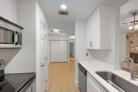 Tiny photo for 6903 Deatonhill DR #31, Austin, TX 78745 (MLS # 3293346)