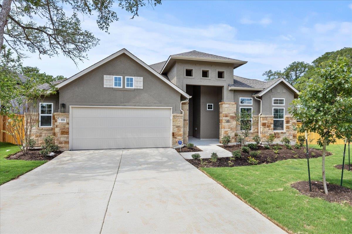 173 Lily Pad LN