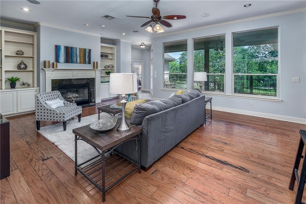 400 Bedford DR