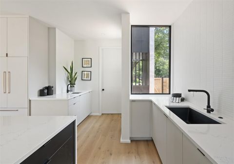 Tiny photo for 1203 Richcreek RD, Austin, TX 78757 (MLS # 7724519)