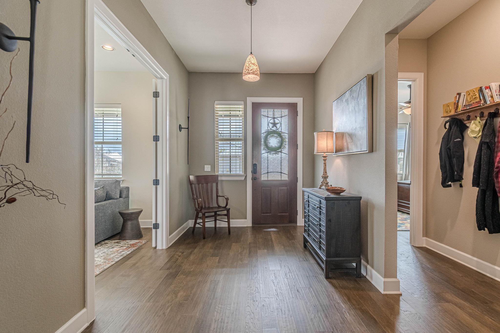 112 Laughing Pear DR