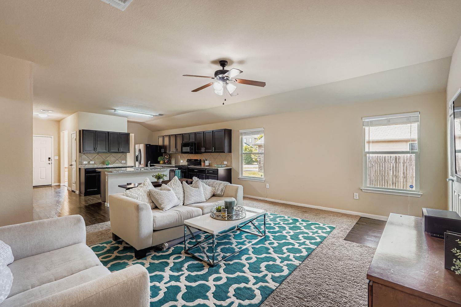 316 Unity DR