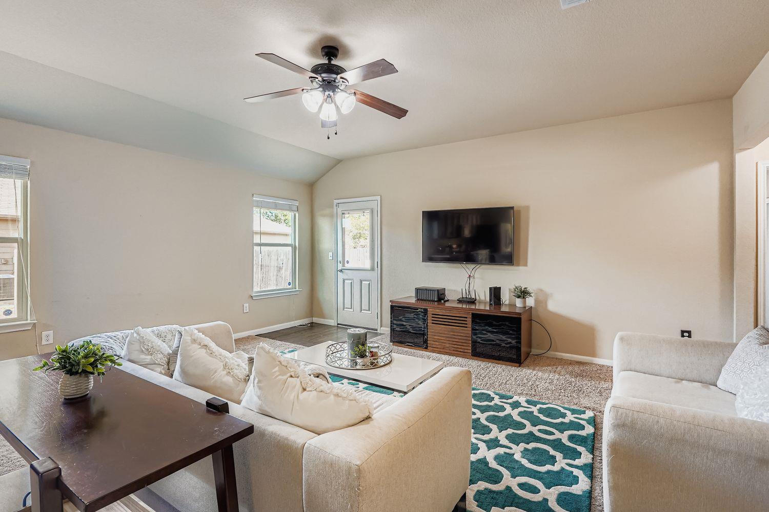 316 Unity DR