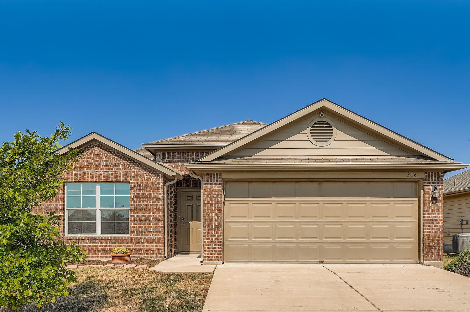 316 Unity DR