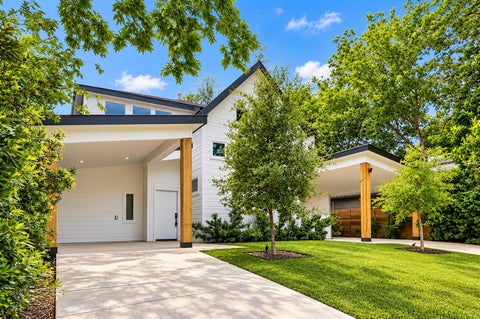 Photo of 4805 Sara Dr DR #A, Austin, TX 78721 (MLS # 2573556)