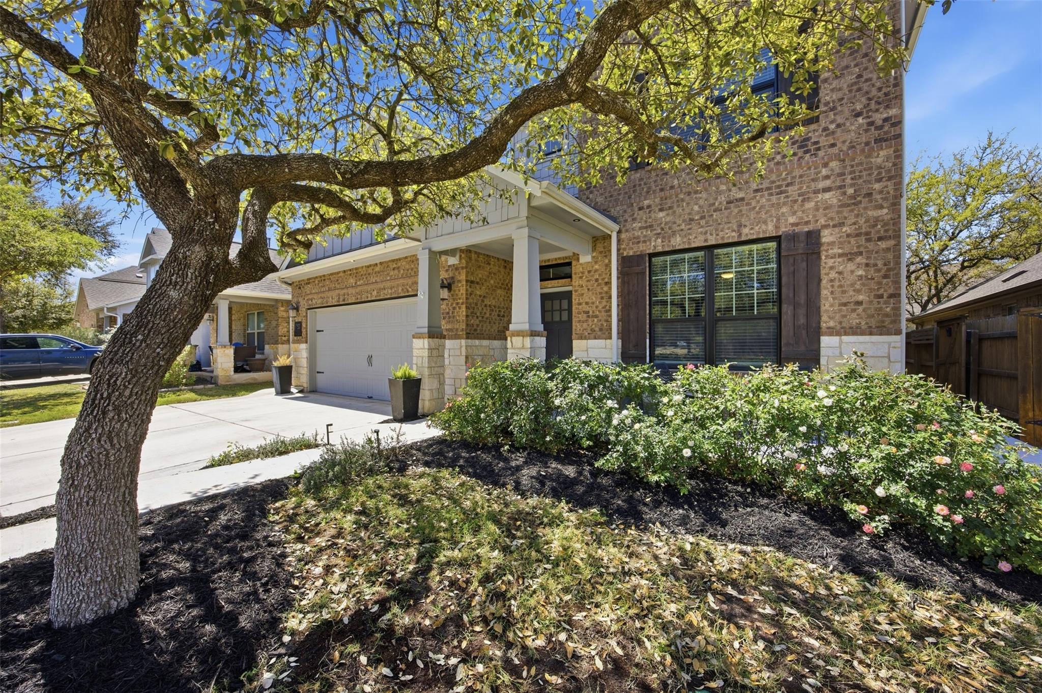 152 Rosling DR
