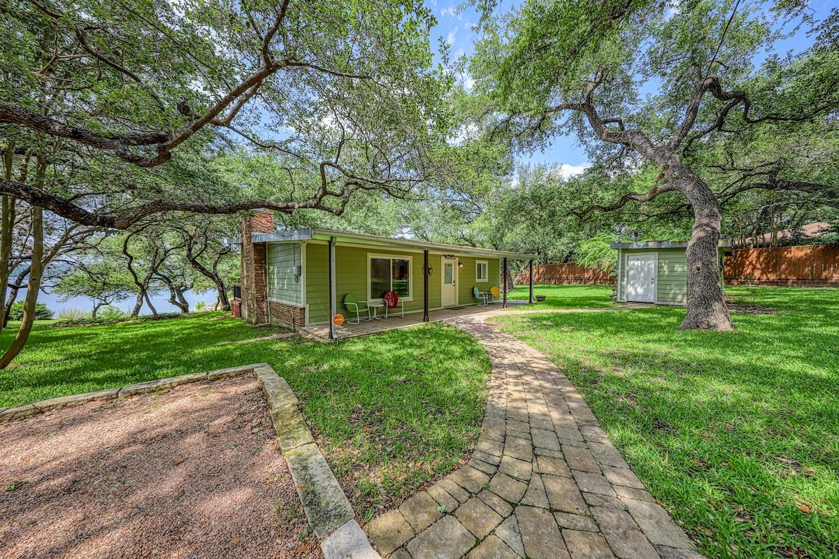 5520 W Beach CIR