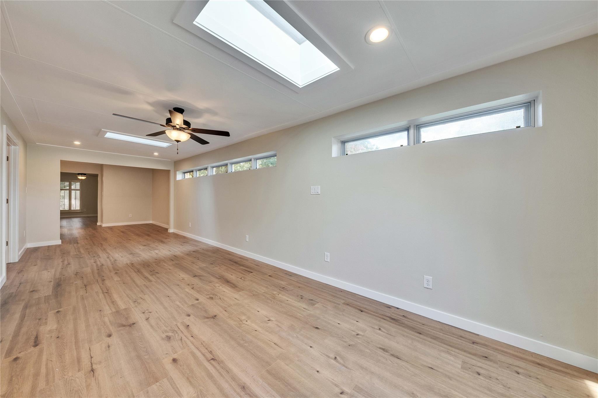 8111 Middle CT