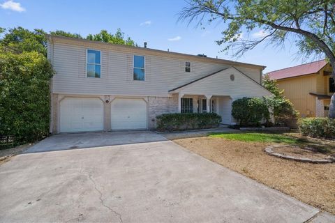 Photo of 11809 Eubank DR, Austin, TX 78758 (MLS # 6777495)