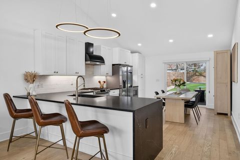 Tiny photo for 504 W Croslin ST, Austin, TX 78752 (MLS # 7095862)