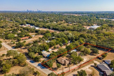 7605 Wood Cliff DR Austin TX 78745