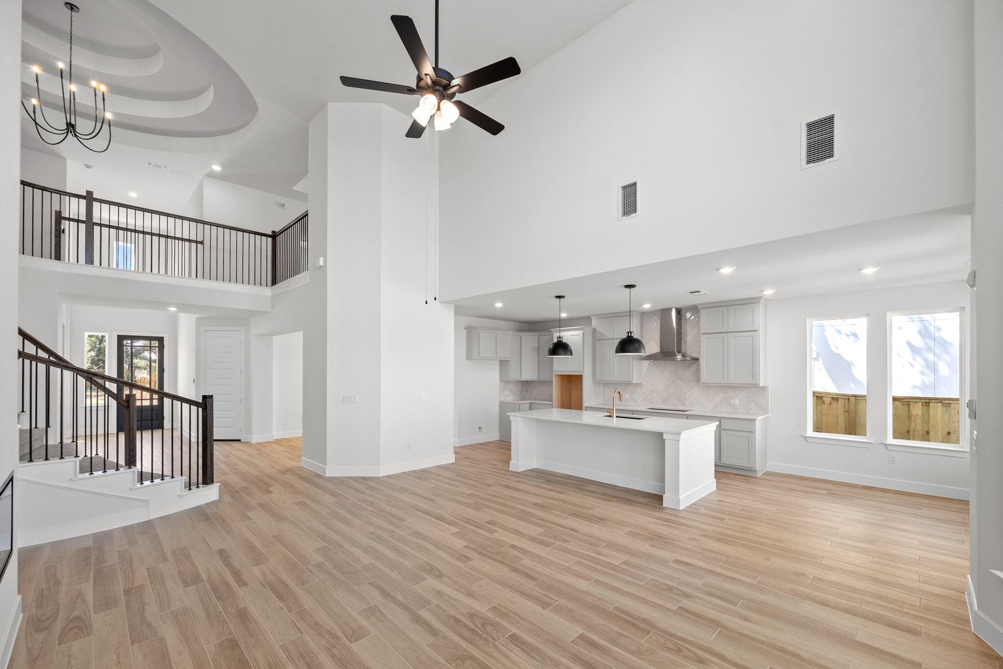 109 Buckaroo DR