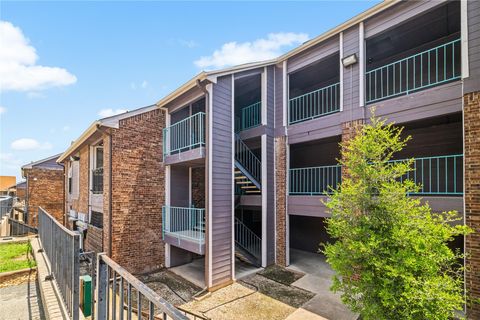 1840 Burton DR 110 Austin TX 78741