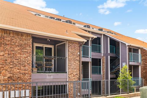 Tiny photo for 1840 Burton DR #110, Austin, TX 78741 (MLS # 2511305)