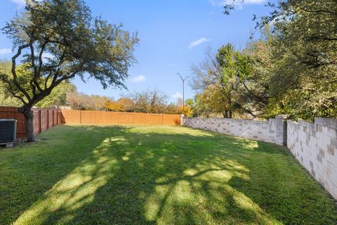 Tiny photo for 12505 Stapp CT, Austin, TX 78732 (MLS # 3010431)