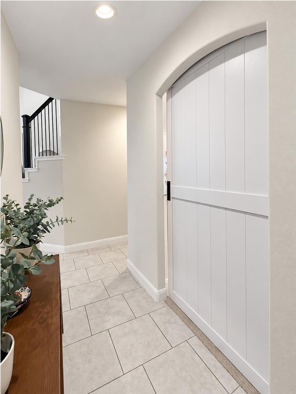 102 Methodius DR
