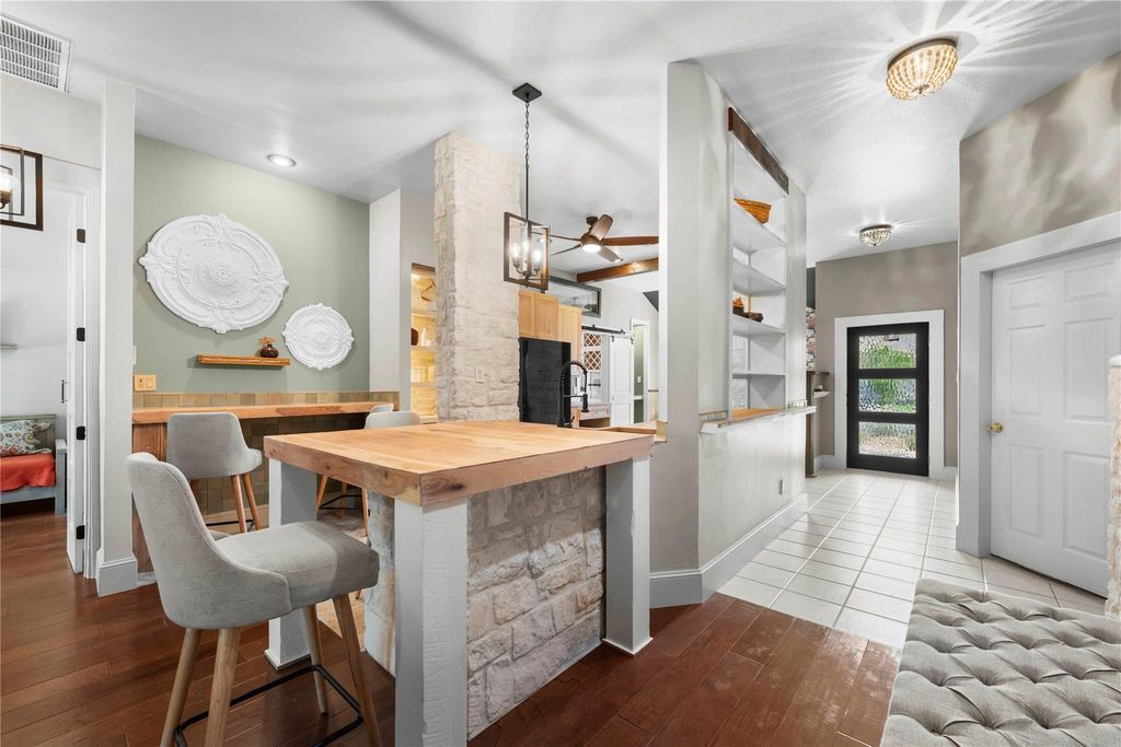 Photo of 1016 Klondike LOOP, Round Rock, TX 78665 (MLS # 8005166)