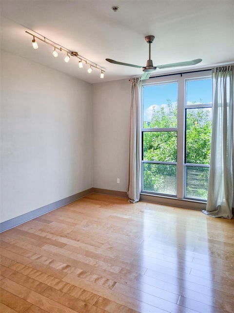 Tiny photo for 1320 Robert Browning ST #308, Austin, TX 78723 (MLS # 5832395)