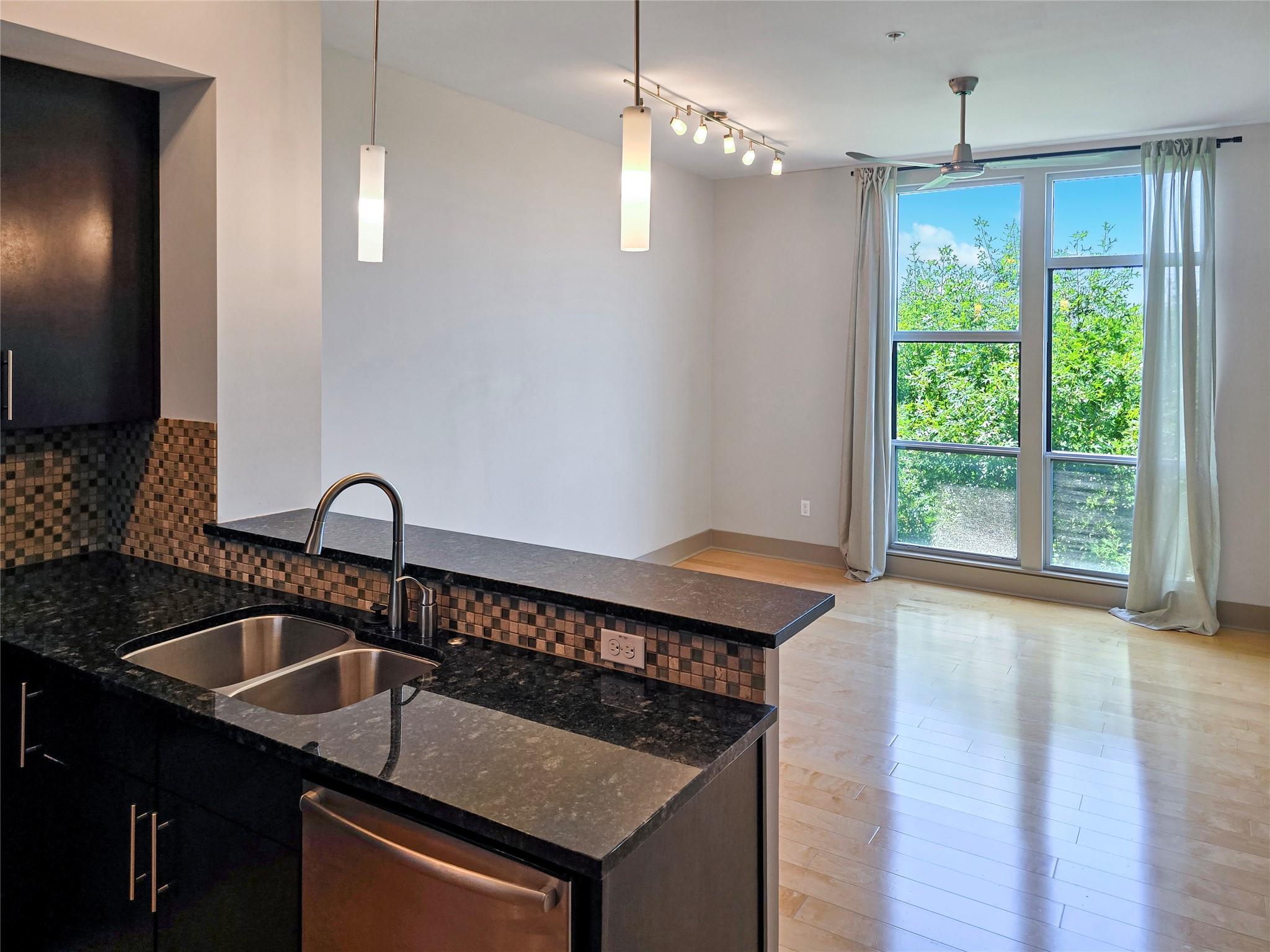 1320 Robert Browning ST 308