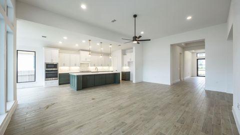 Tiny photo for 9116 The Ravine WAY, Austin, TX 78744 (MLS # 2685337)