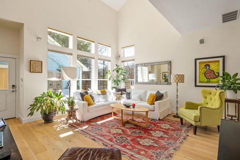 2201 Zach Scott ST Austin TX 78723