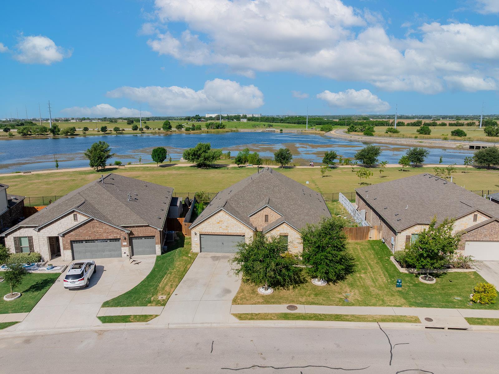 17609 Silent Harbor LOOP