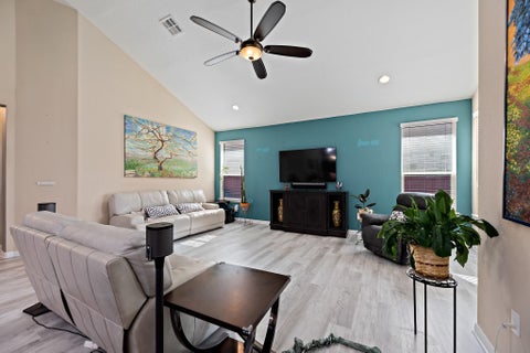 Tiny photo for 16521 Pallazo DR, Pflugerville, TX 78660 (MLS # 9242549)